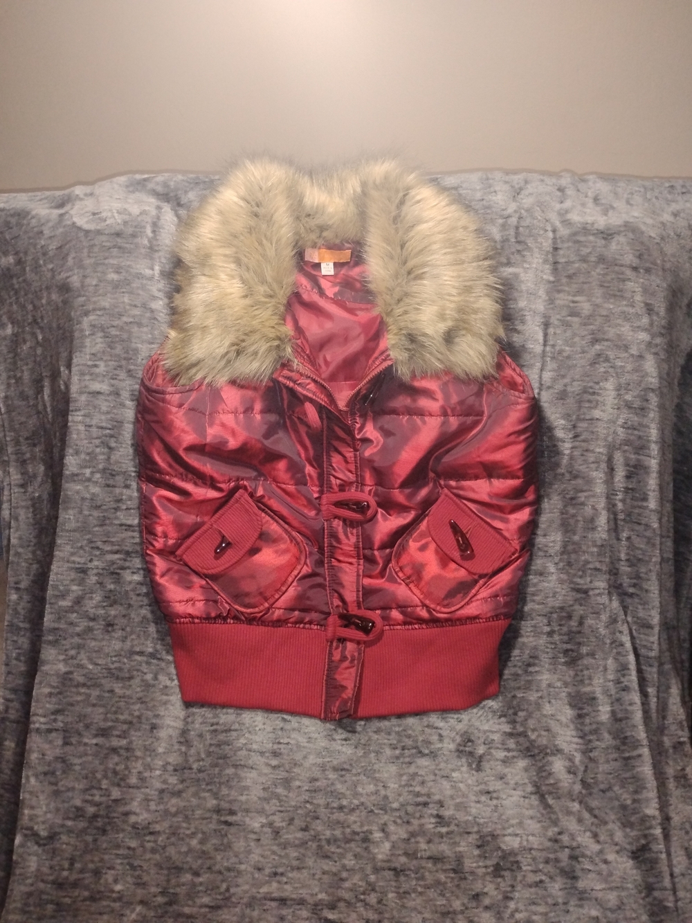 Vintage Tulle Metallic Burgundy Puffer Vest Faux Fur Collar Y2K Toggle Size M